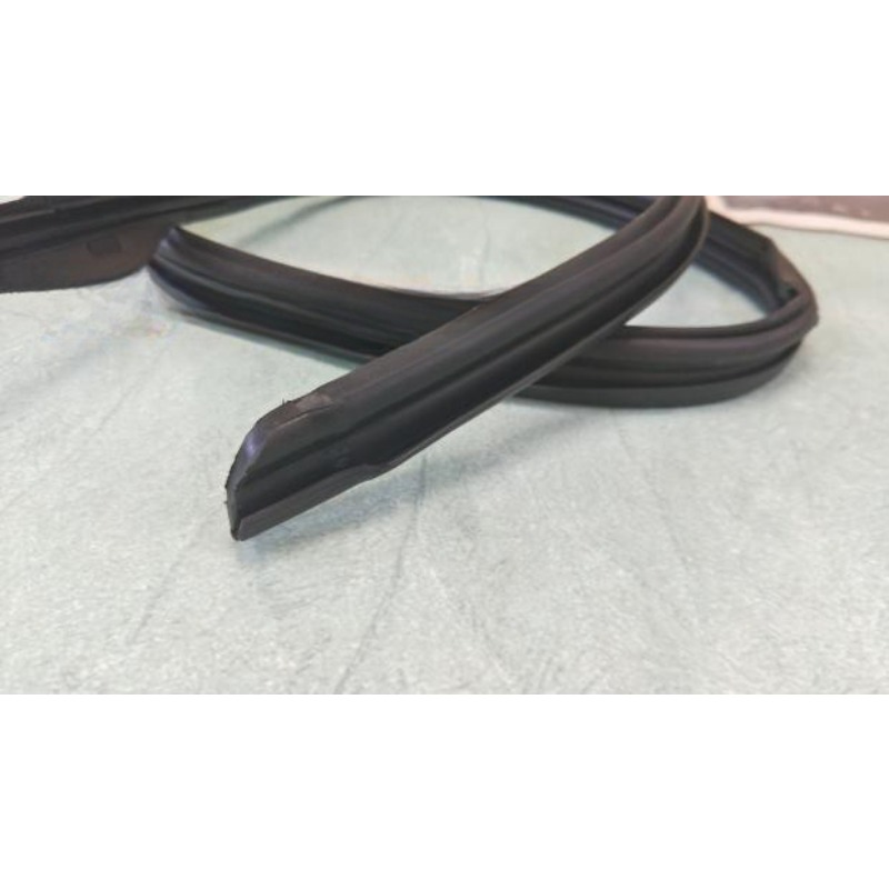Pickup Car Door Body Roof Rubb – Running Gear Truck recenzja i cena